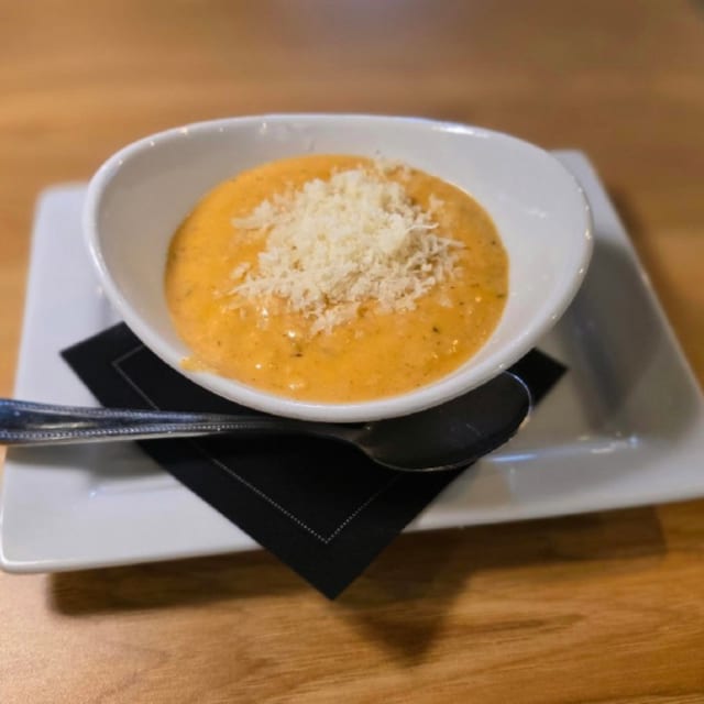Quart of bisque.
